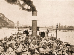 Üdülő katonák az Auguszta hajón